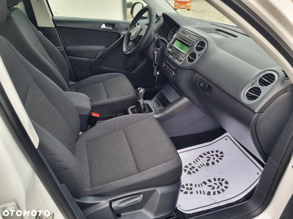 Volkswagen Tiguan - 8
