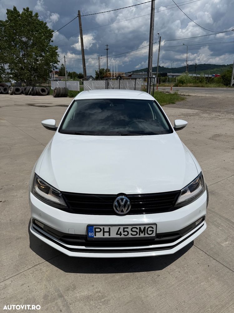 Volkswagen Jetta 2.0 TDI Comfortline - 1