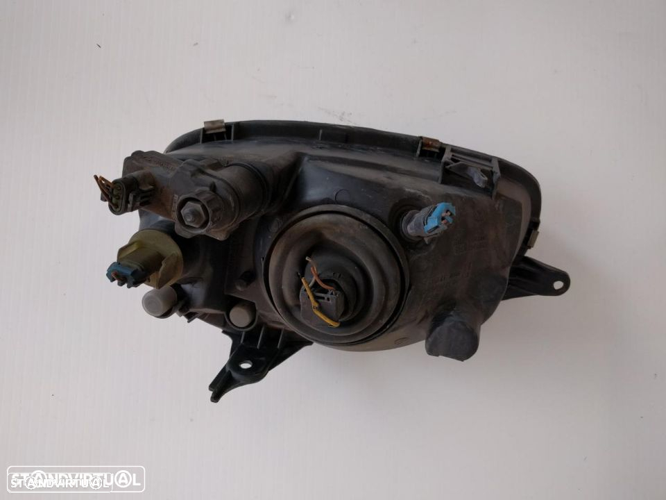 farol optica direito opel corsa B - 3
