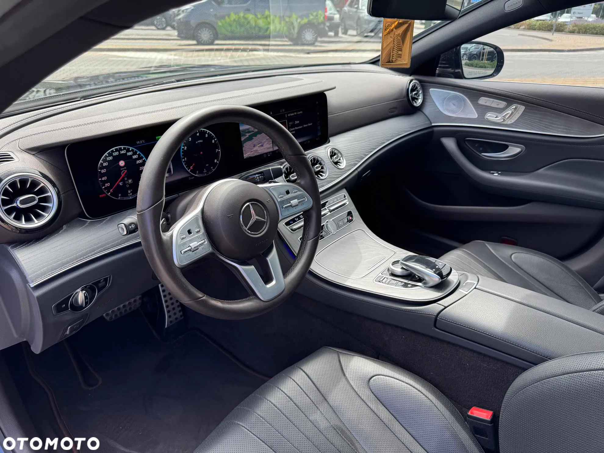 Mercedes-Benz CLS 450 4Matic 9G-TRONIC AMG Line - 22