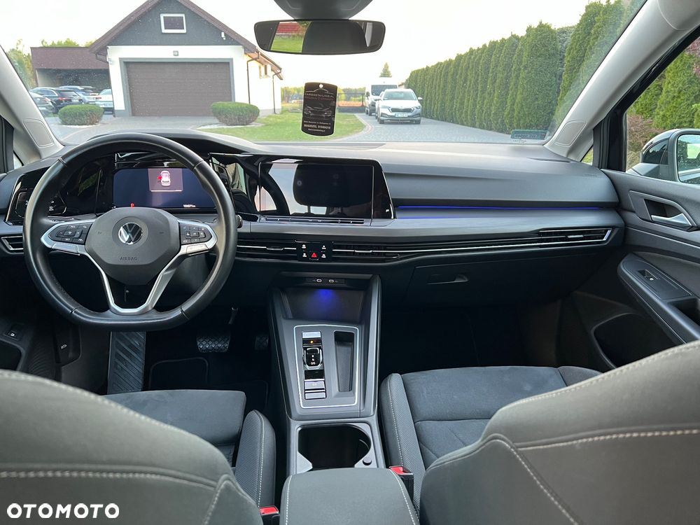 Volkswagen Golf - 23