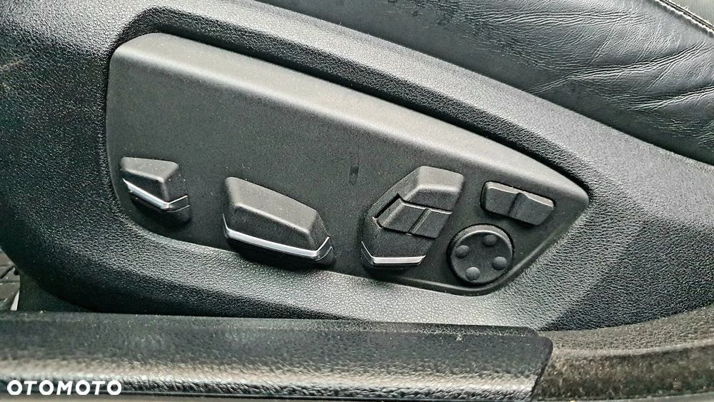 BMW Seria 5 M550d xDrive - 26