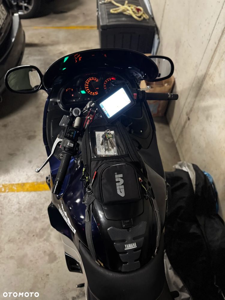 Yamaha GTS - 8