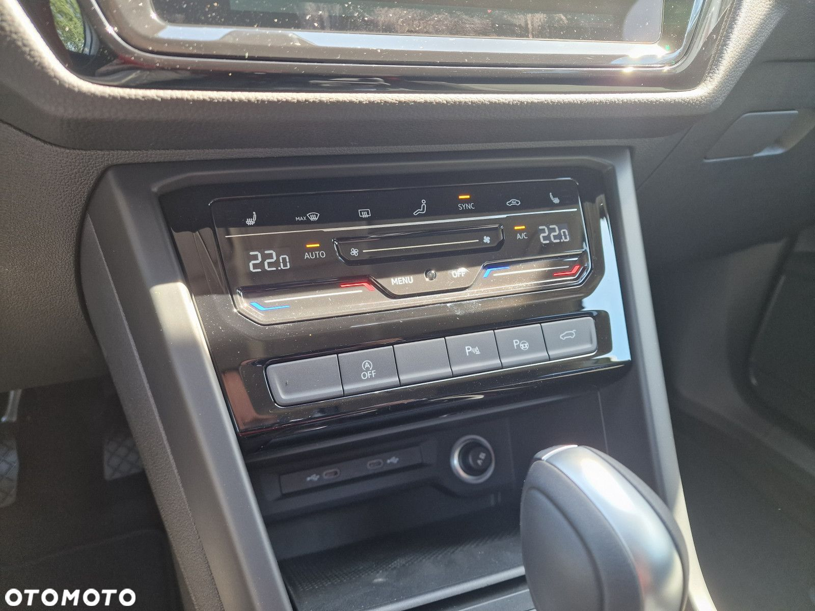 Volkswagen Touran 1.5 TSI EVO Comfortline DSG - 23
