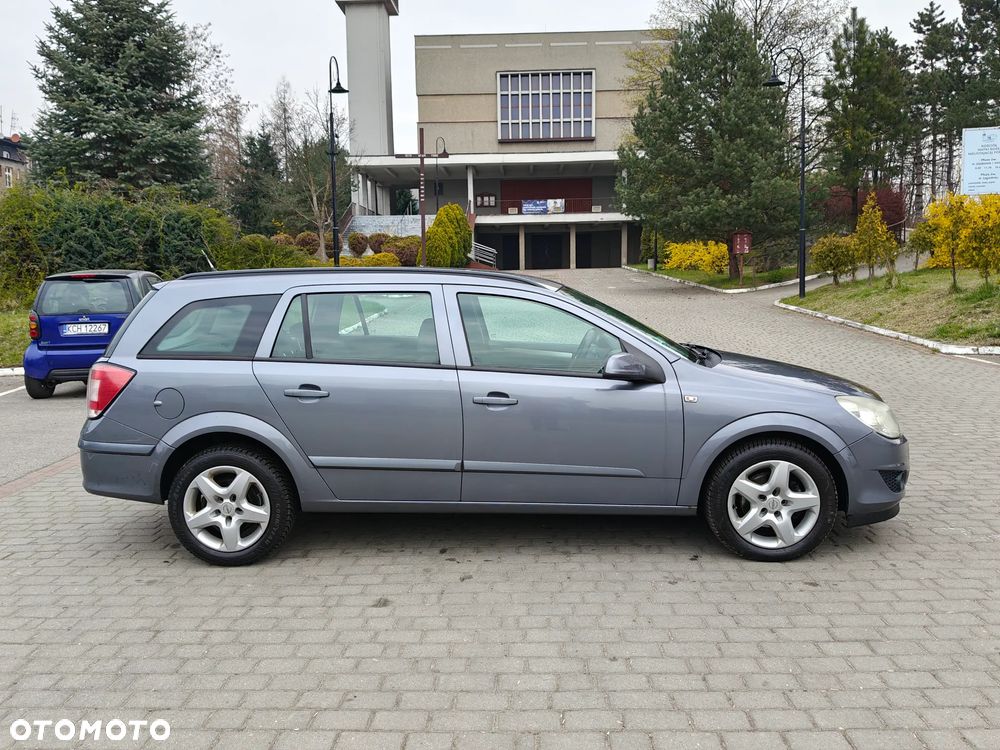Opel Astra 1.6 Innovation - 9
