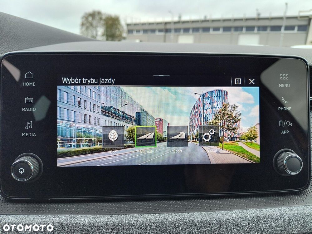 Skoda Kamiq 1.0 TSI Edition 130 DSG - 35