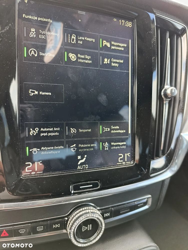 Volvo V90 Cross Country D5 AWD - 12