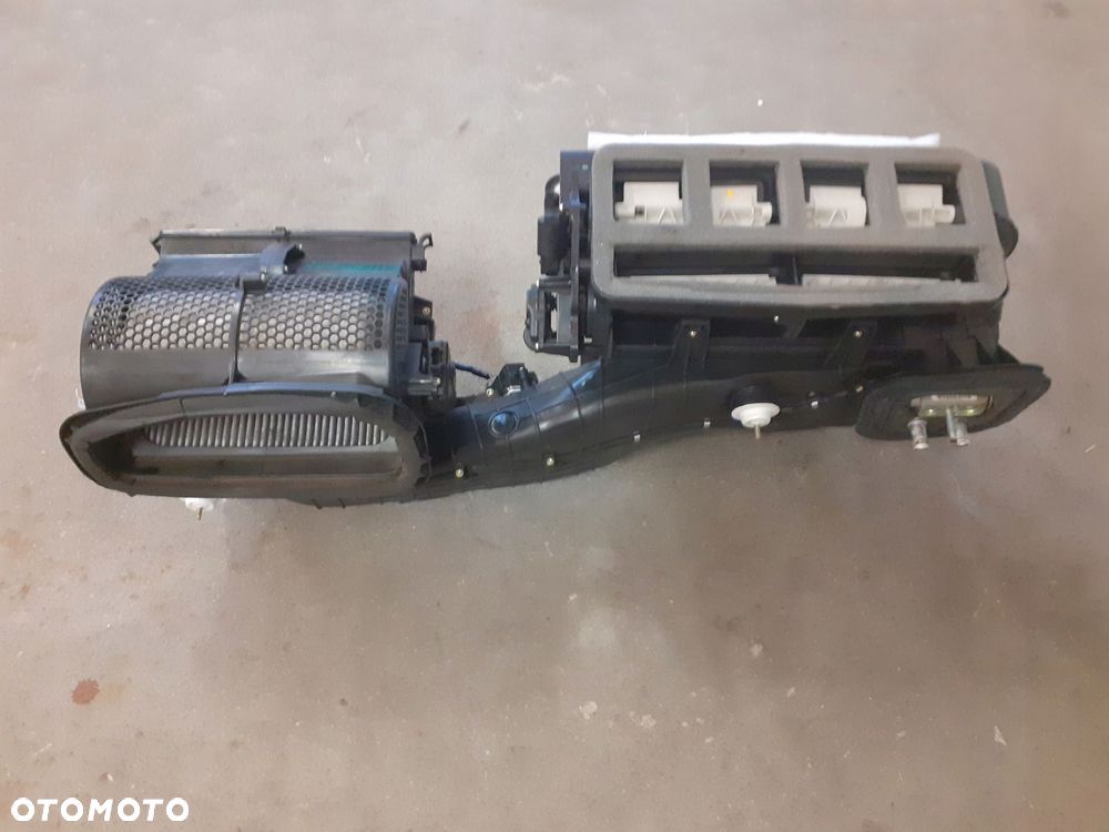 nagrzewnica jeep grand cherokee wk2 lift