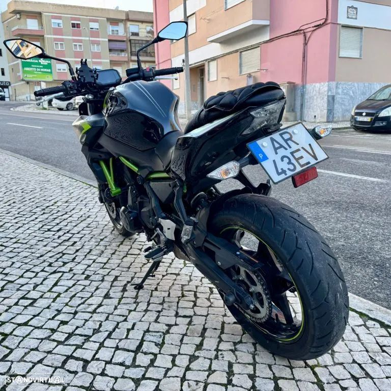 Kawasaki Z 650 - 24