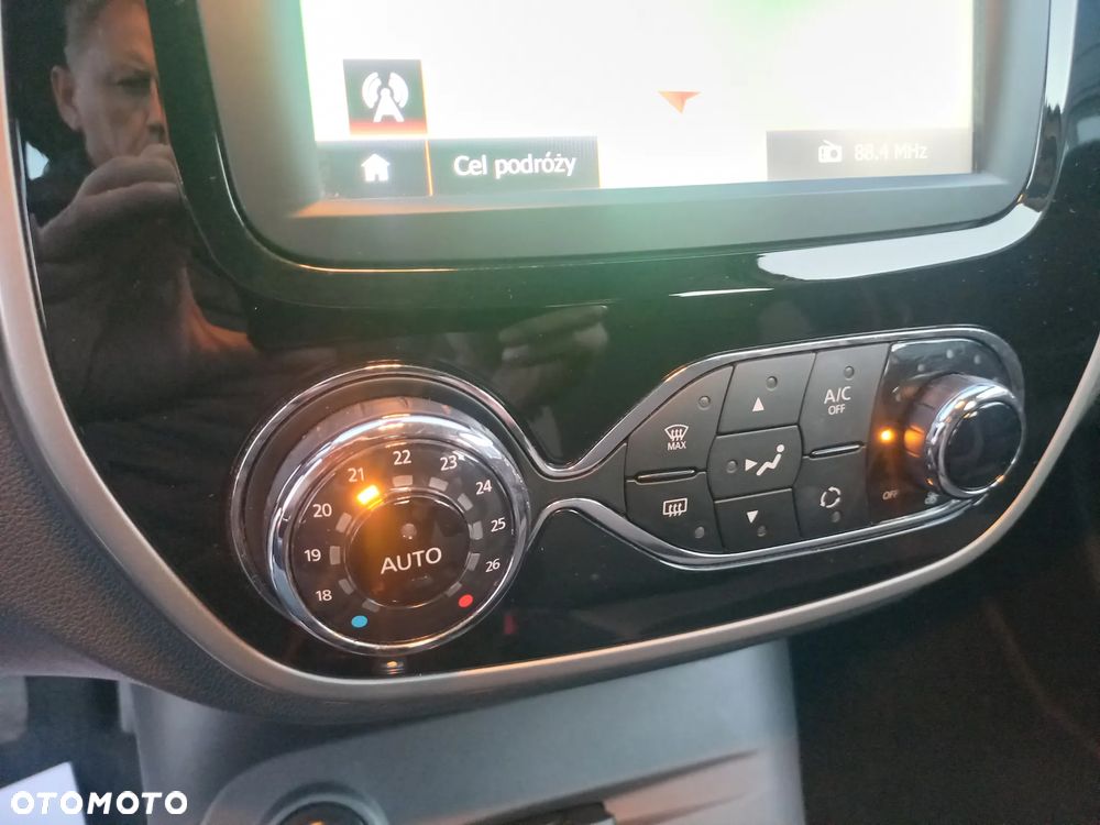 Renault Captur (ENERGY) TCe 90 LIMITED - 25