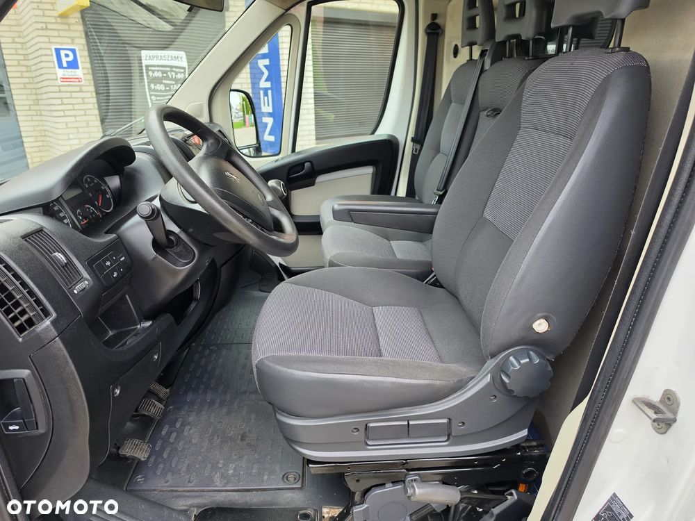 Peugeot BOXER - 30