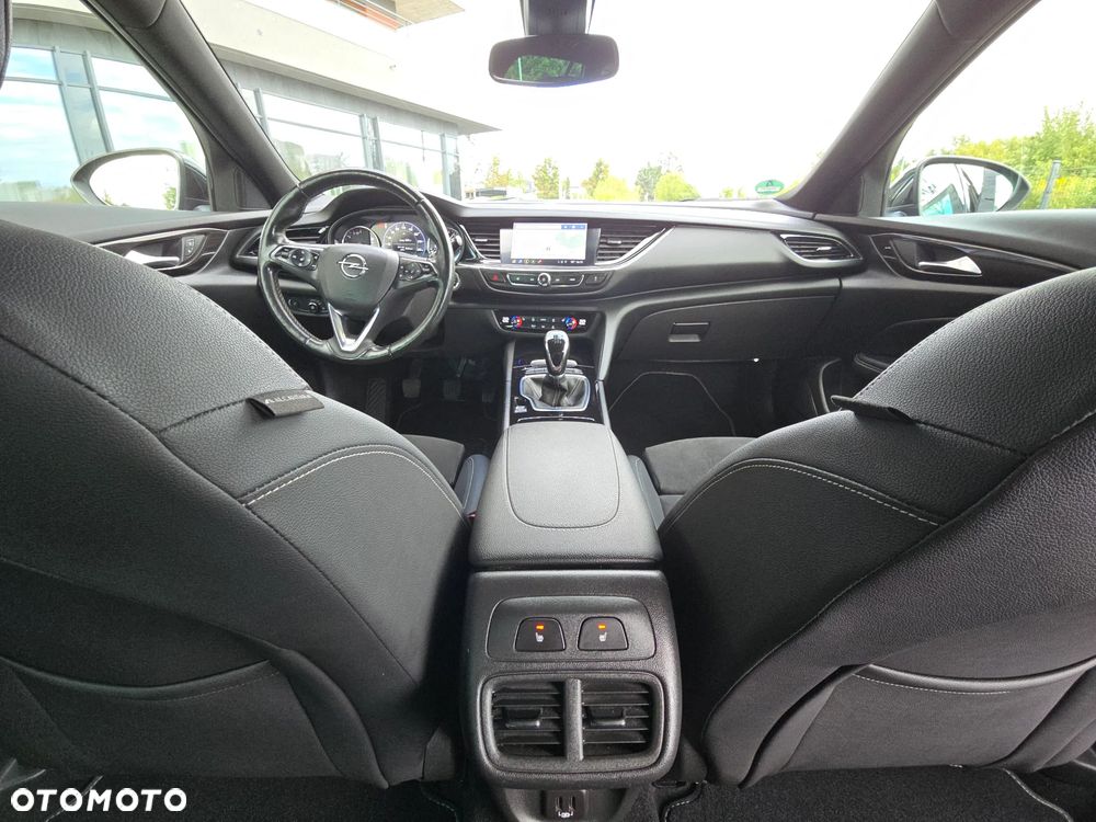 Opel Insignia 2.0 CDTI Business Elegance S&S - 18