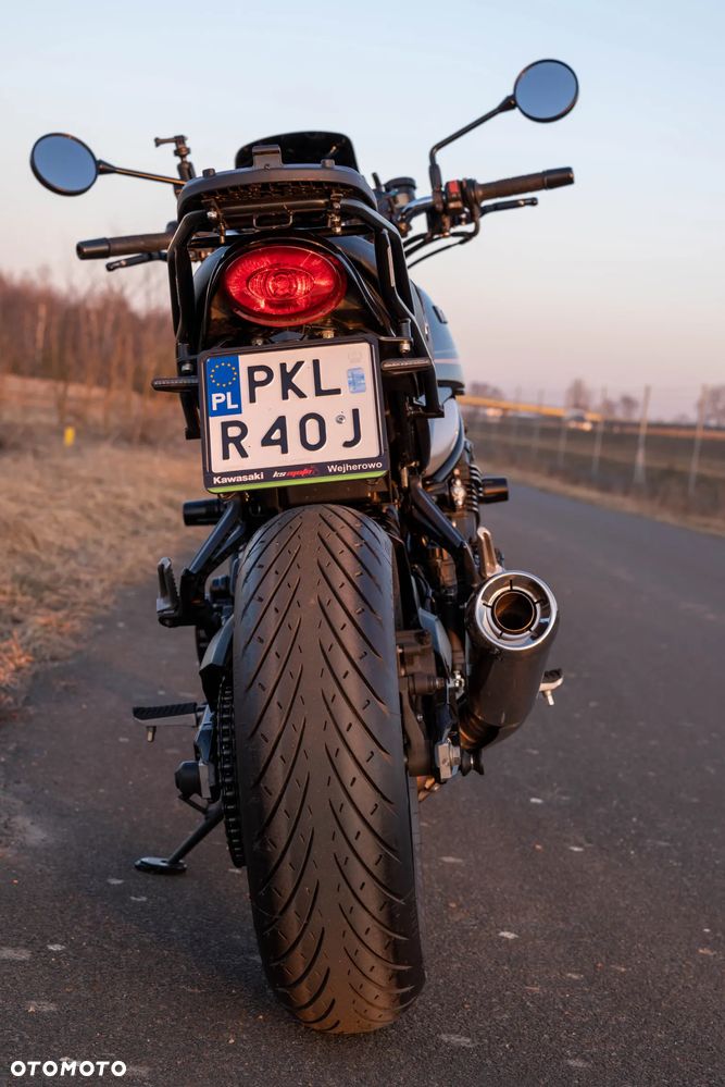 Kawasaki Z 900 RS - 9