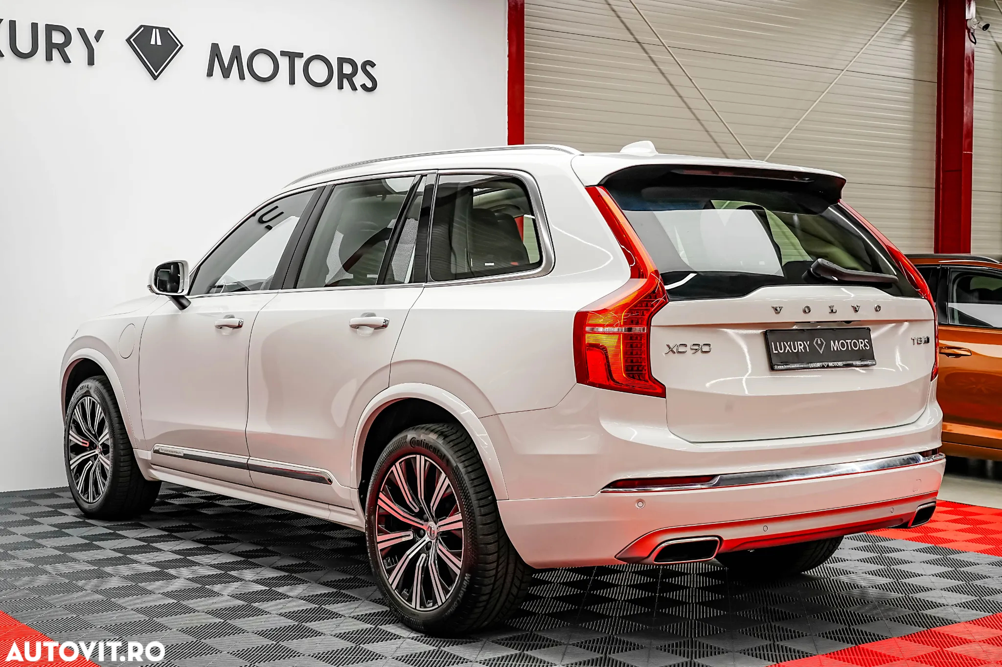 Volvo XC 90 T8 Twin Engine AWD Inscription - 11