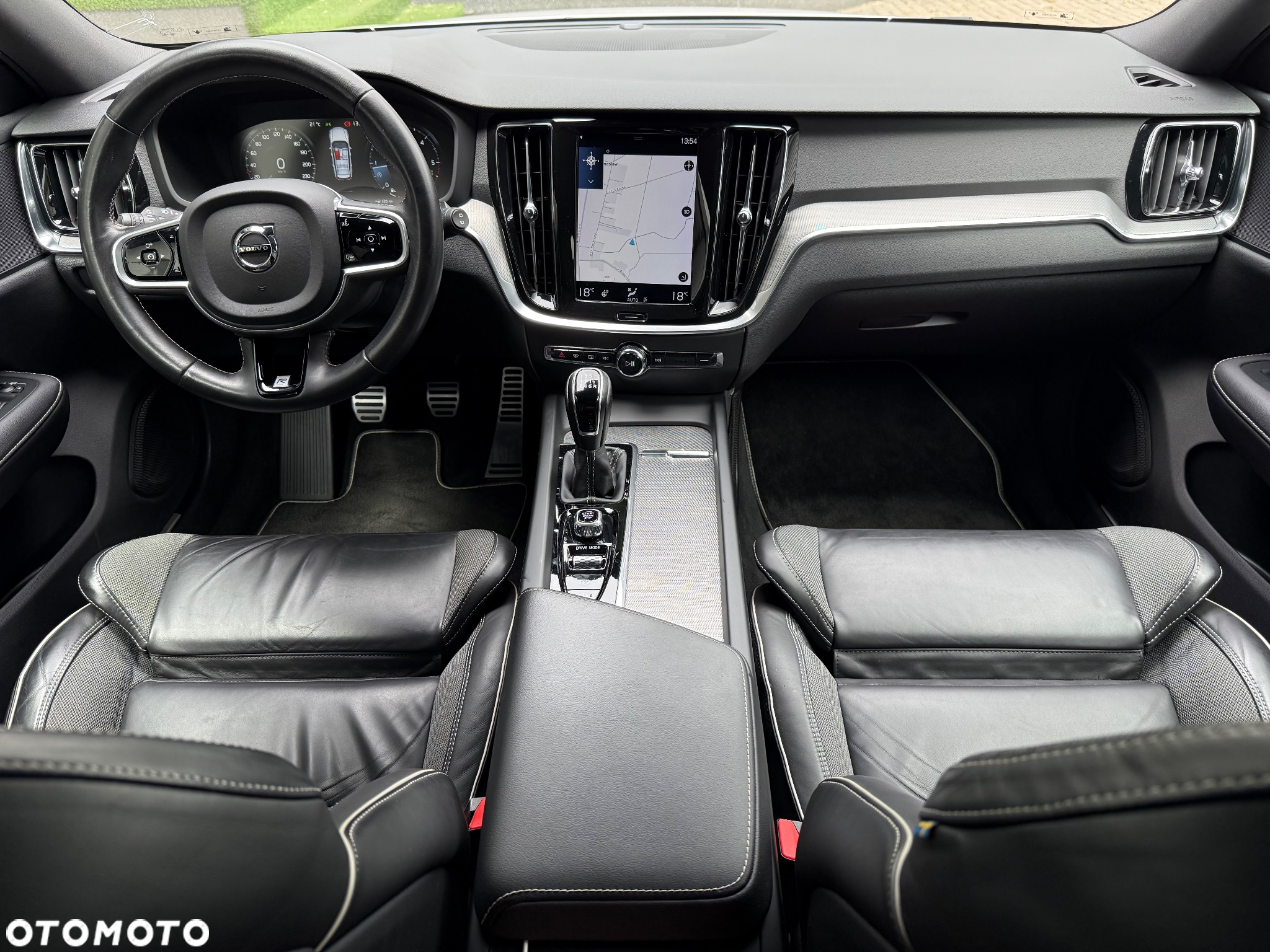 Volvo V60 D3 Drive-E R-Design Momentum - 7