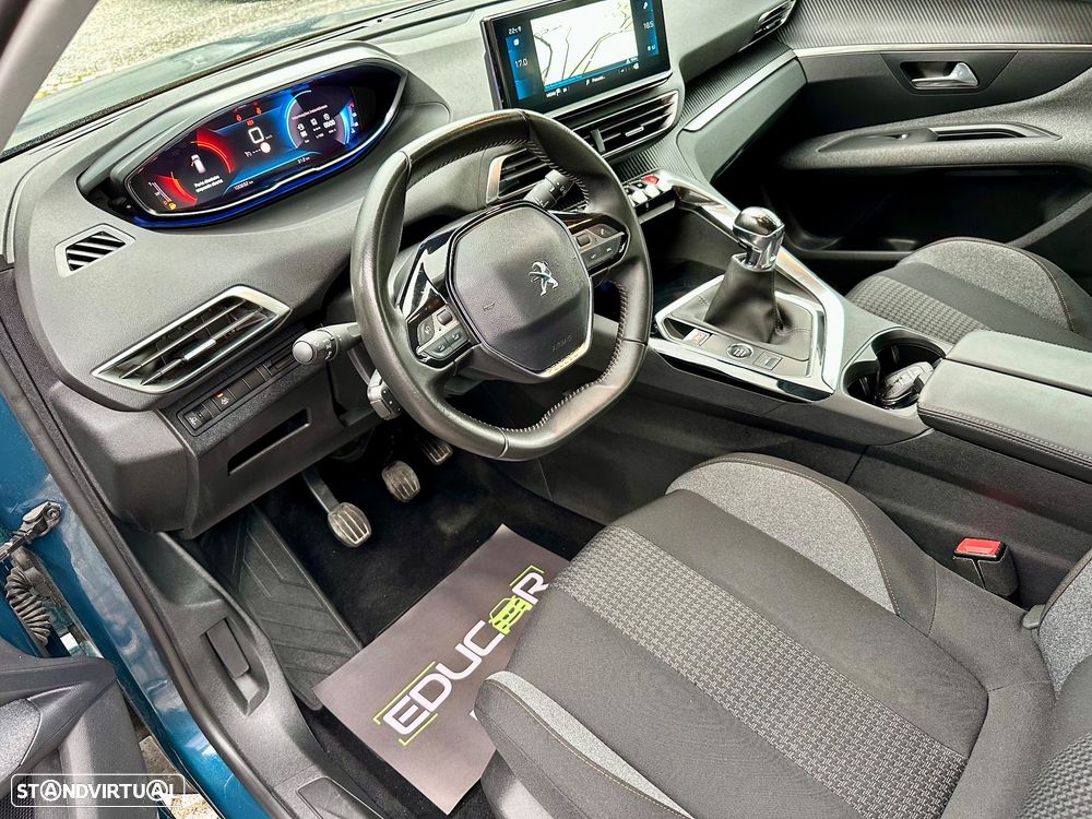 Peugeot 3008 PureTech 130 Stop & Start GPF Active - 17