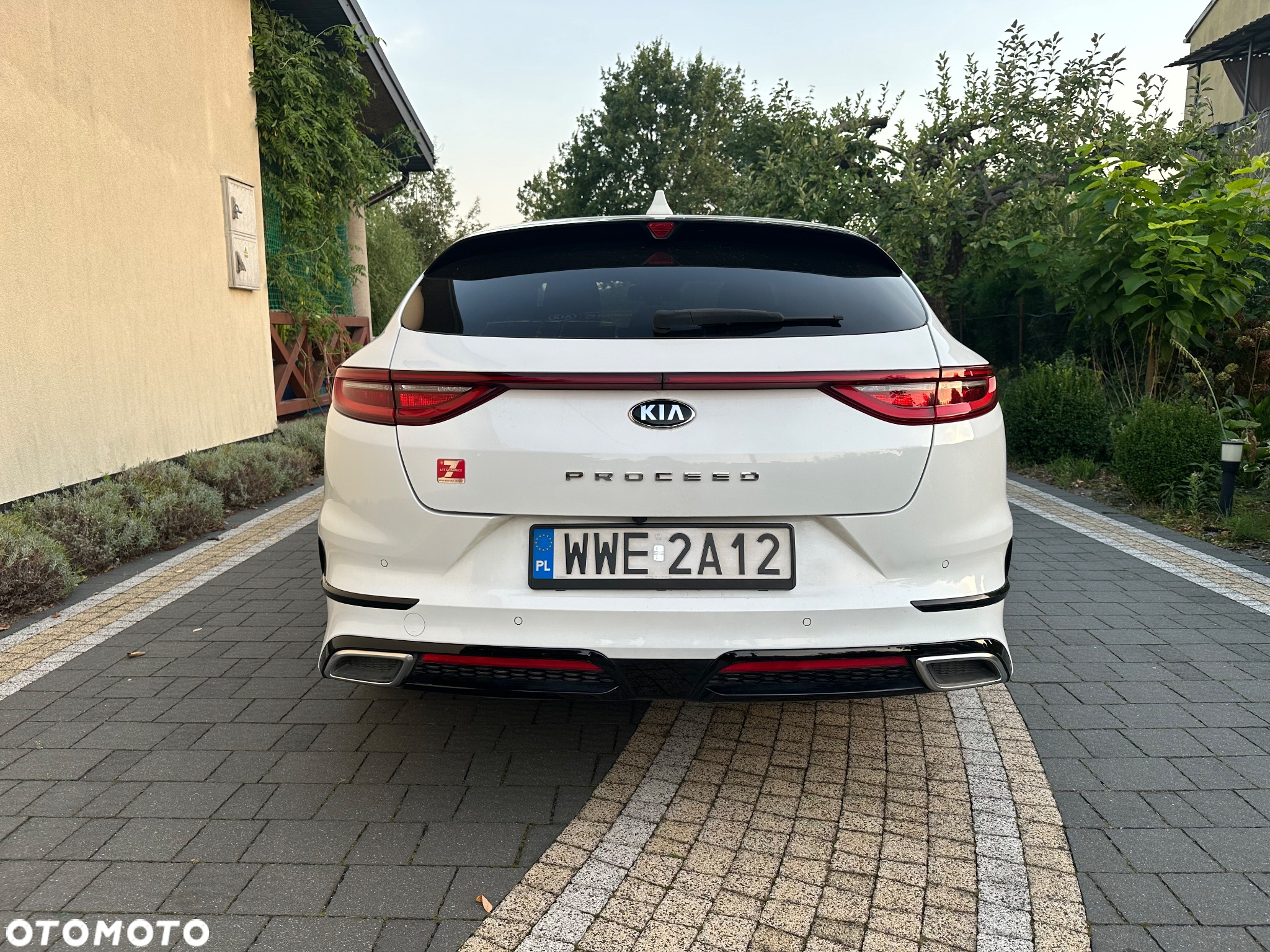 Kia ProCeed 1.6 CRDi GT Line DCT - 12