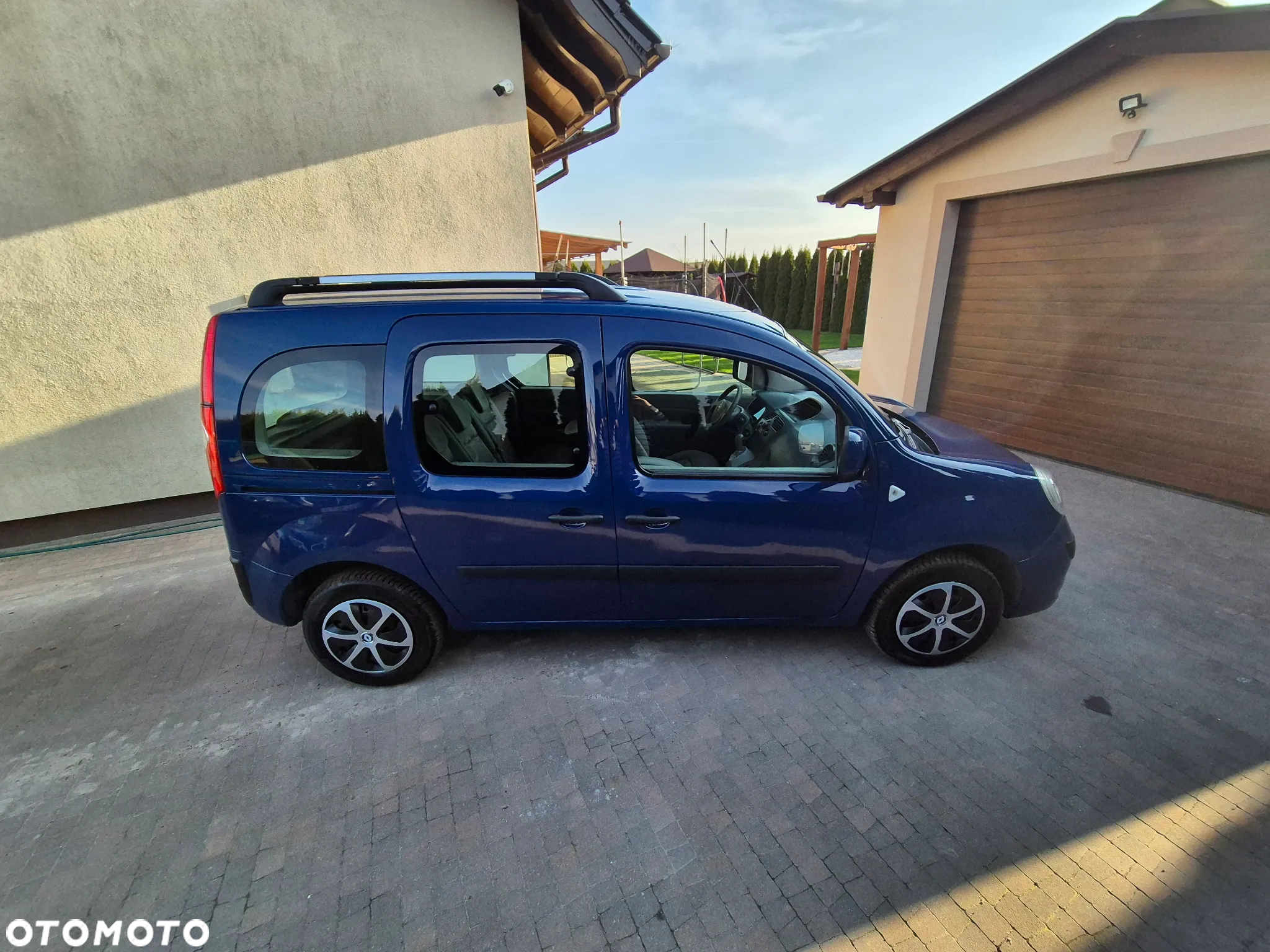 Renault Kangoo 1.6 8V 90 Happy Family - 18
