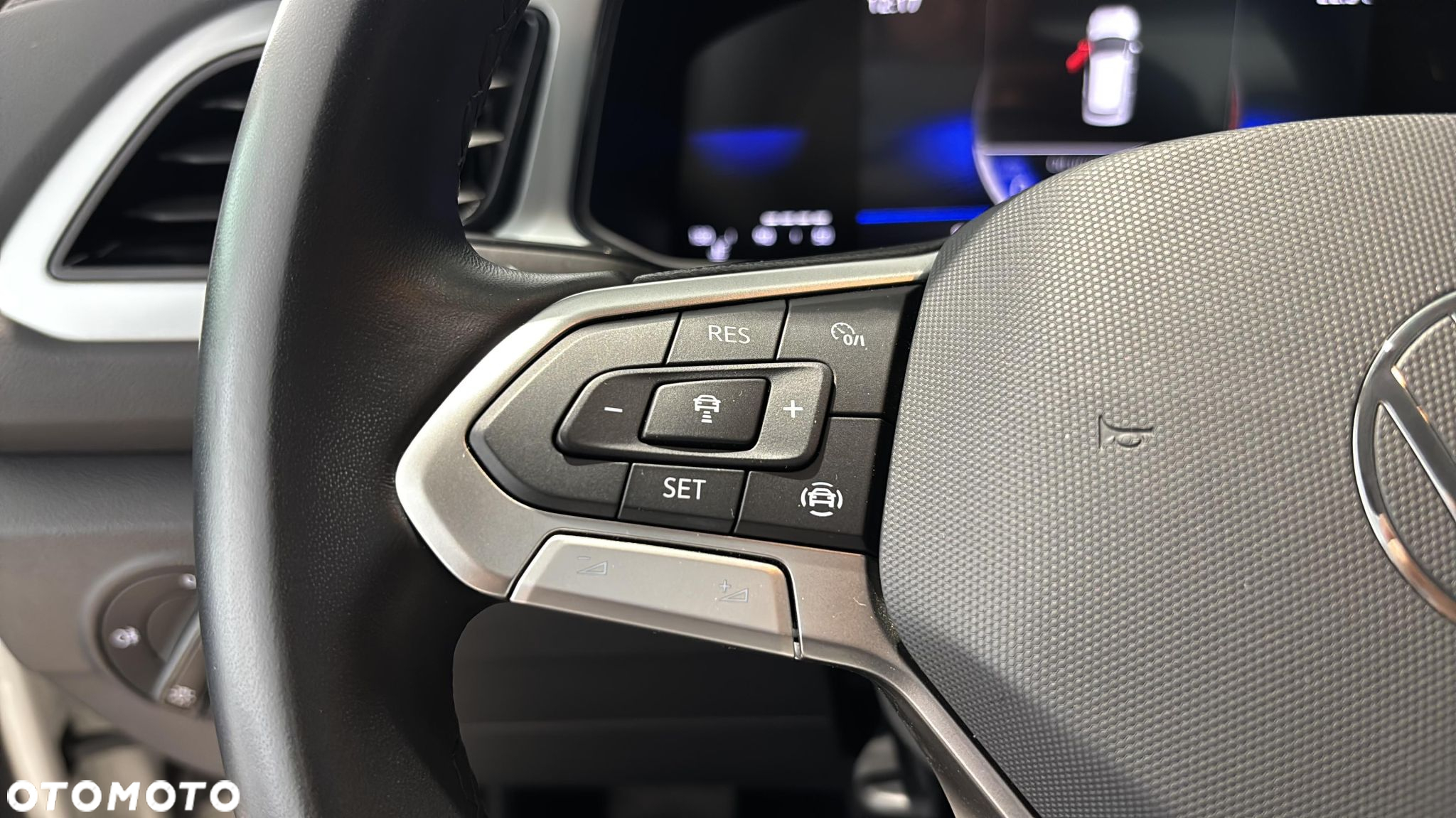 Volkswagen T-Roc 1.0 TSI Life - 23