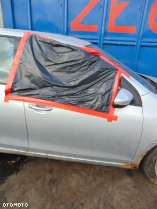 DRZWI PRAWE PRZÓD PRZEDNIE VW GOLF VI LA7W - 2