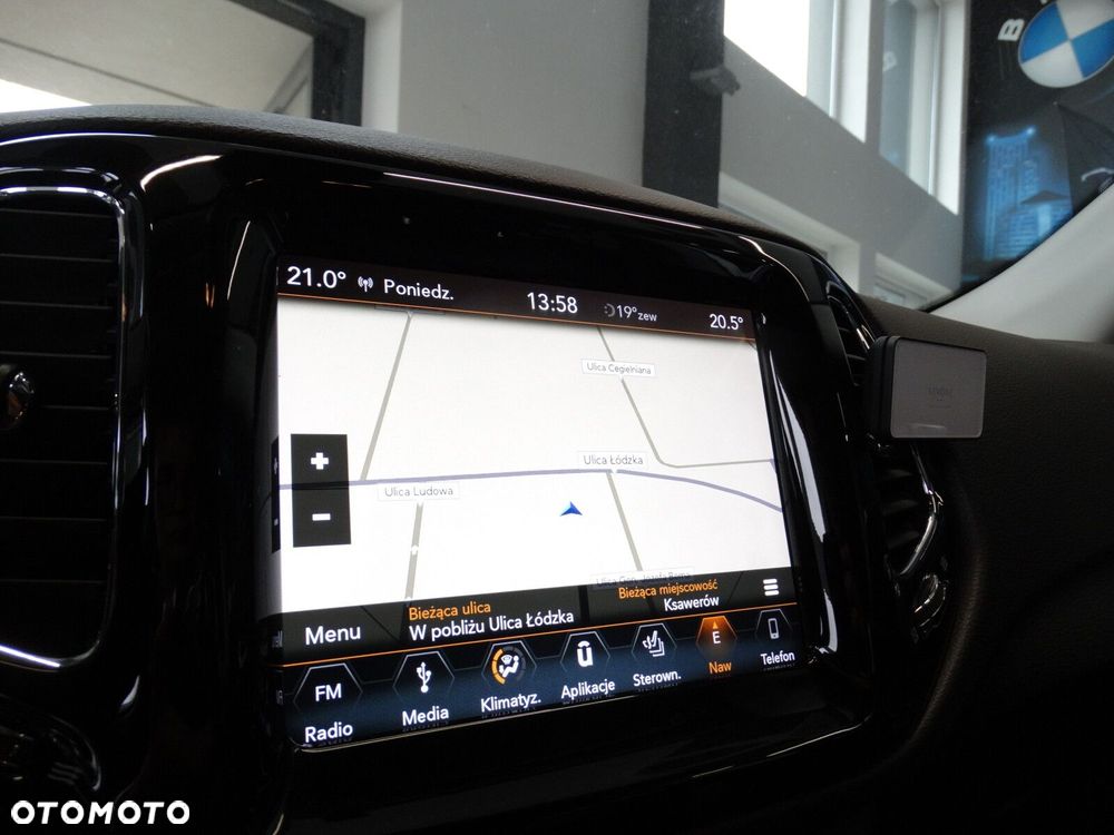 Jeep Compass - 28