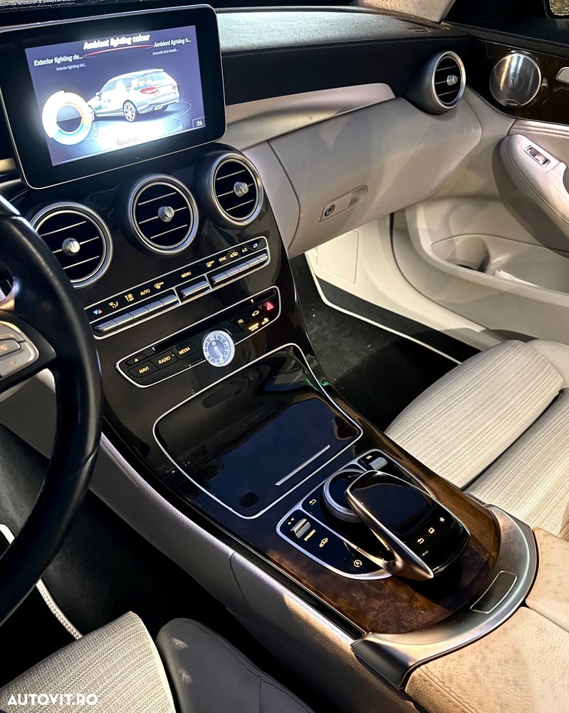 Mercedes-Benz C 250 (BlueTEC) d T 7G-TRONIC Exclusive - 39