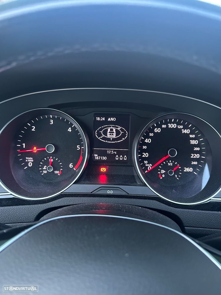 VW Passat Variant 1.6 TDI BlueMotion - 7