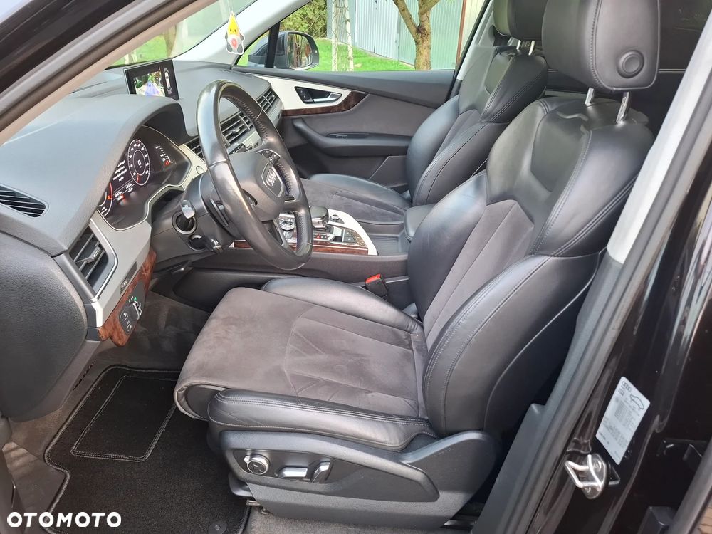 Audi Q7 3.0 TDI Quattro Tiptronic - 26