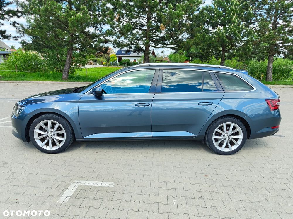 Skoda Superb 2.0 TDI DSG Style - 3