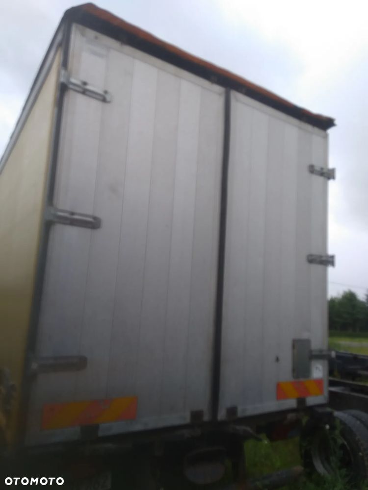 Sprzedam naczepę Man, Mercedes, IVECO skrzynia, plandeka żółta - 3