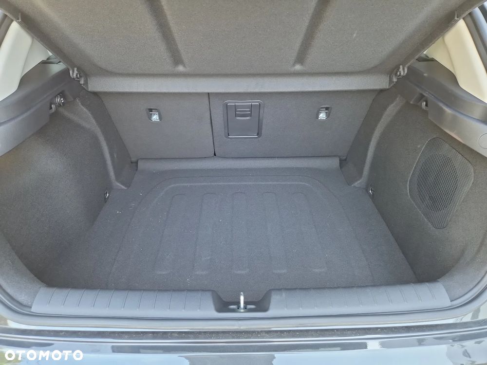 Kia K4 1.6 T-GDI L - 34