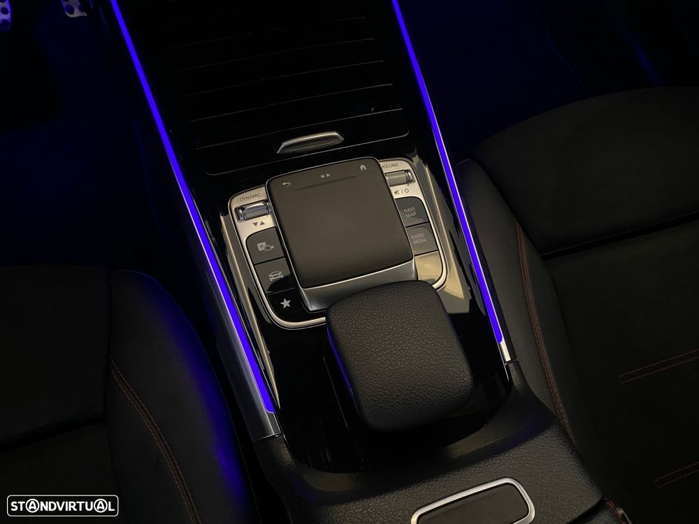 Mercedes-Benz GLB 200 d AMG Line - 21