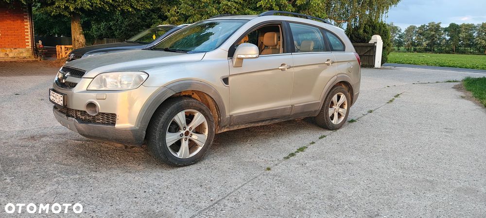 Chevrolet Captiva - 4