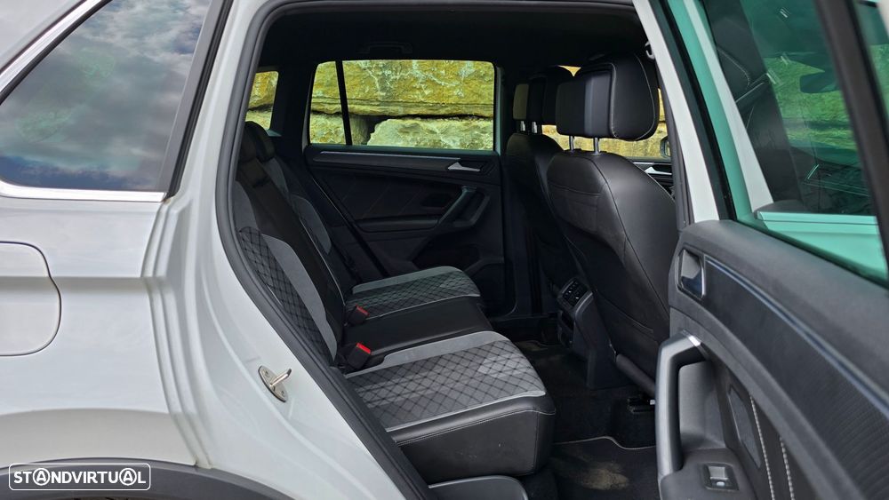 VW Tiguan 1.4 TSI eHybrid R-Line DSG - 56