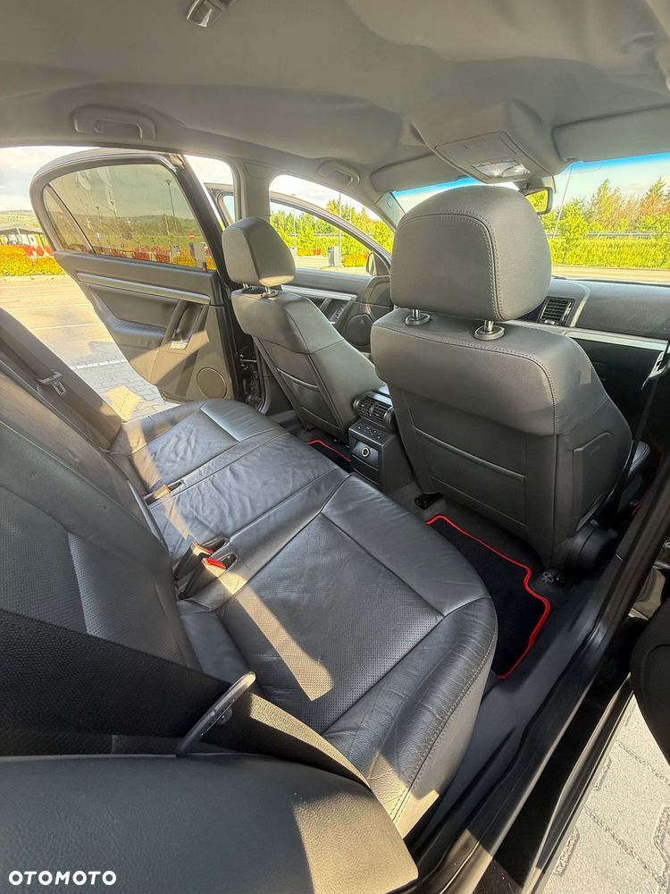 Opel Vectra 1.9 CDTI DPF Cosmo Plus - 11