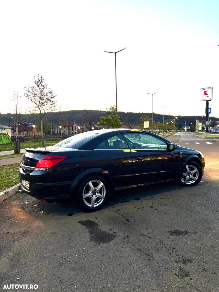 Opel Astra - 8