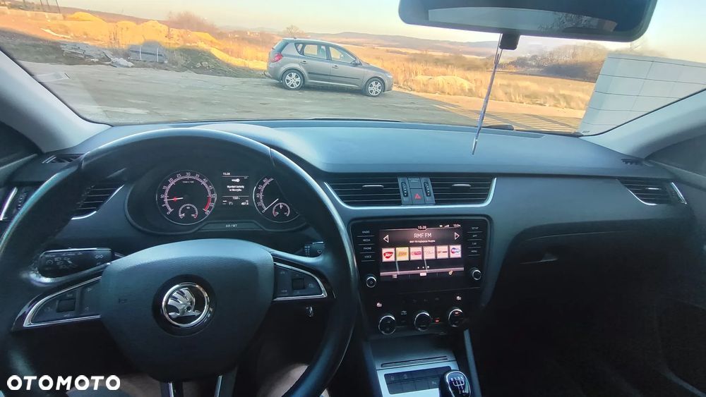 Skoda Octavia 1.6 TDI Ambition - 13