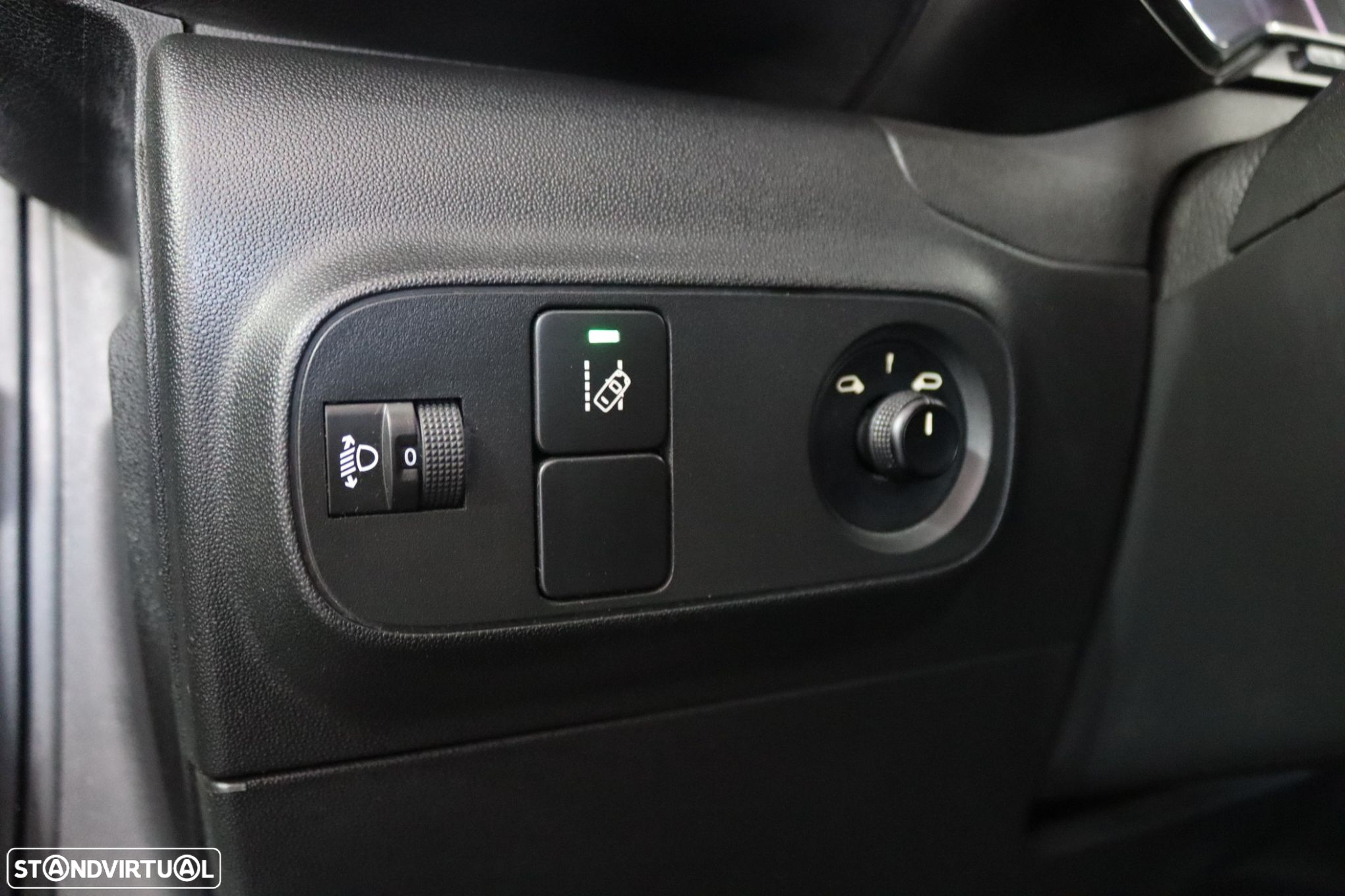 Citroën C3 Pure Tech Shine - 12