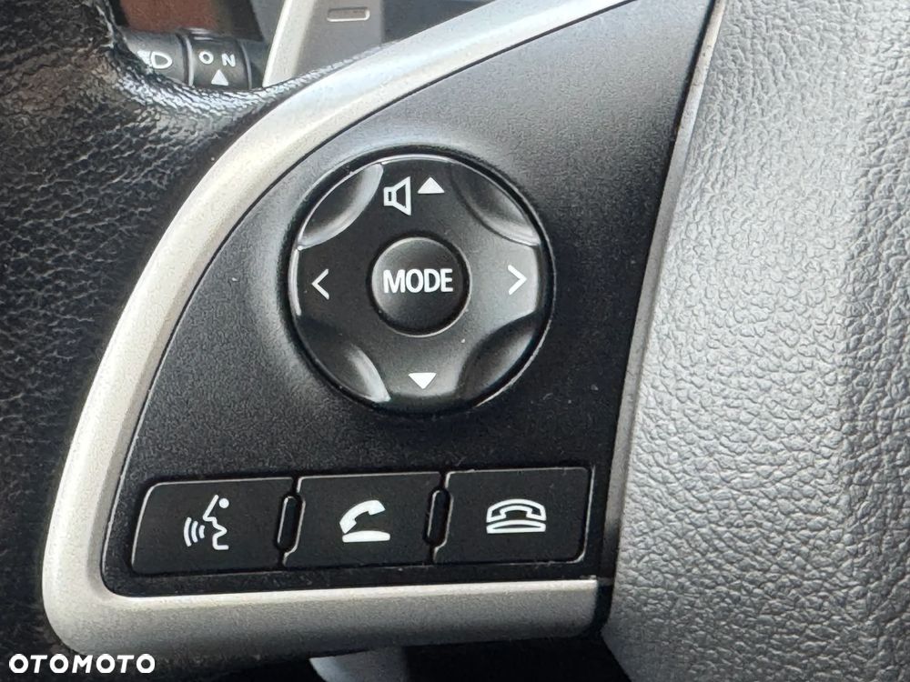 Mitsubishi Outlander 2.0 4WD Plus - 18