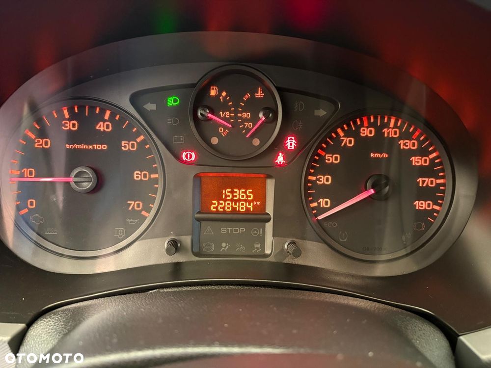Peugeot Partner - 6