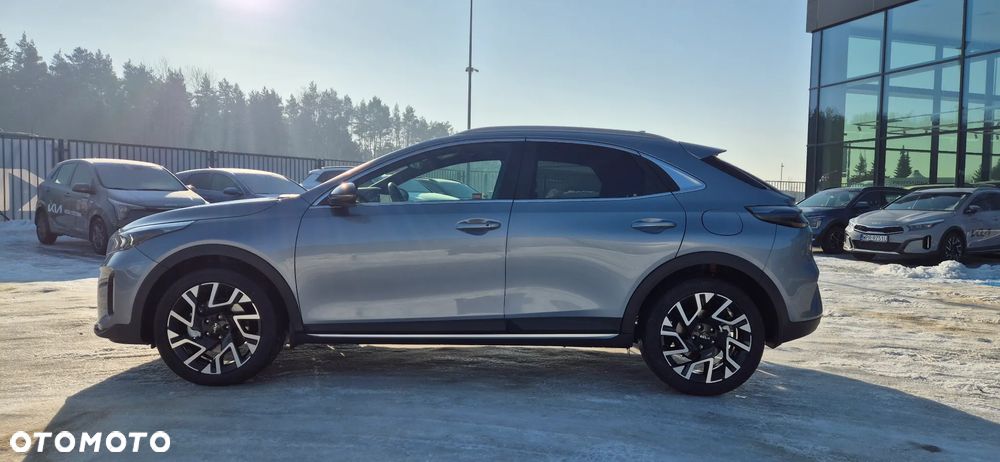 Kia XCeed 1.6 T-GDI Tribute DCT - 3