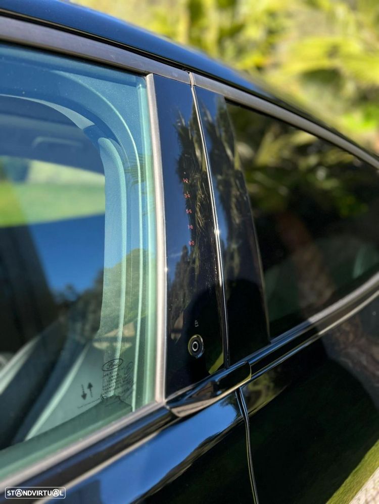 Ford Mustang Mach-E - 6