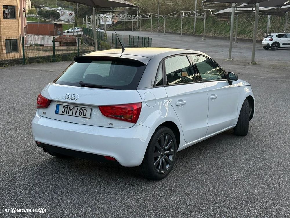 Audi A1 Sportback 1.6 TDI S-line - 6