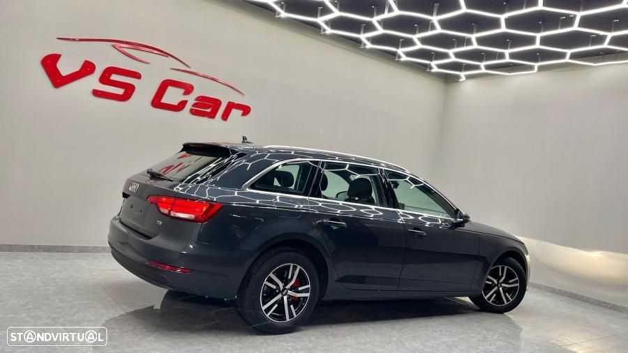 Audi A4 Avant 2.0 TDI Business Line - 40