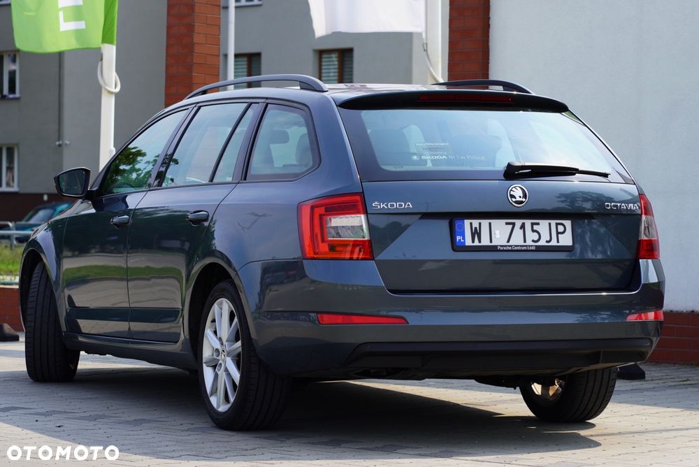 Skoda Octavia - 12