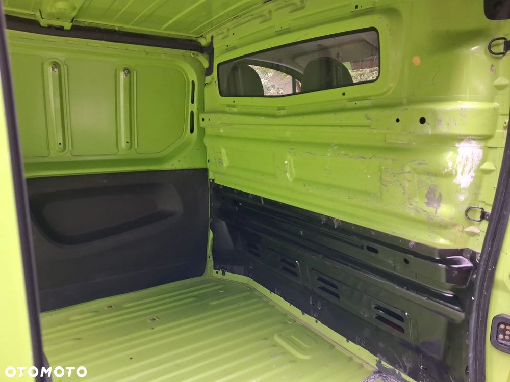 Renault Trafic - 26