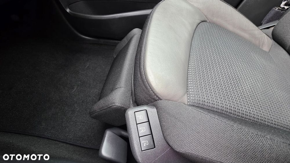 Citroën C4 Picasso - 17