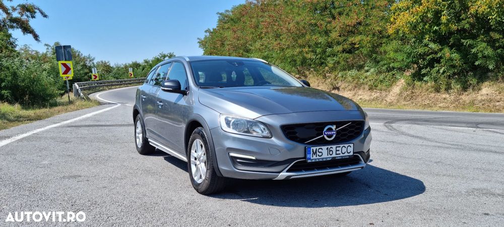 Volvo V60 D3 Kinetic - 1