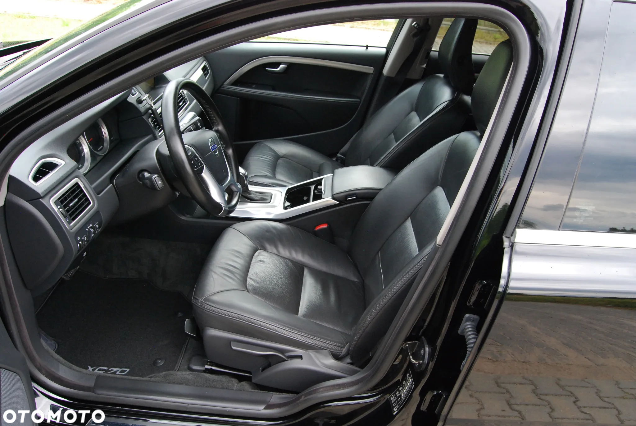 Volvo XC 70 D5 AWD Summum - 6