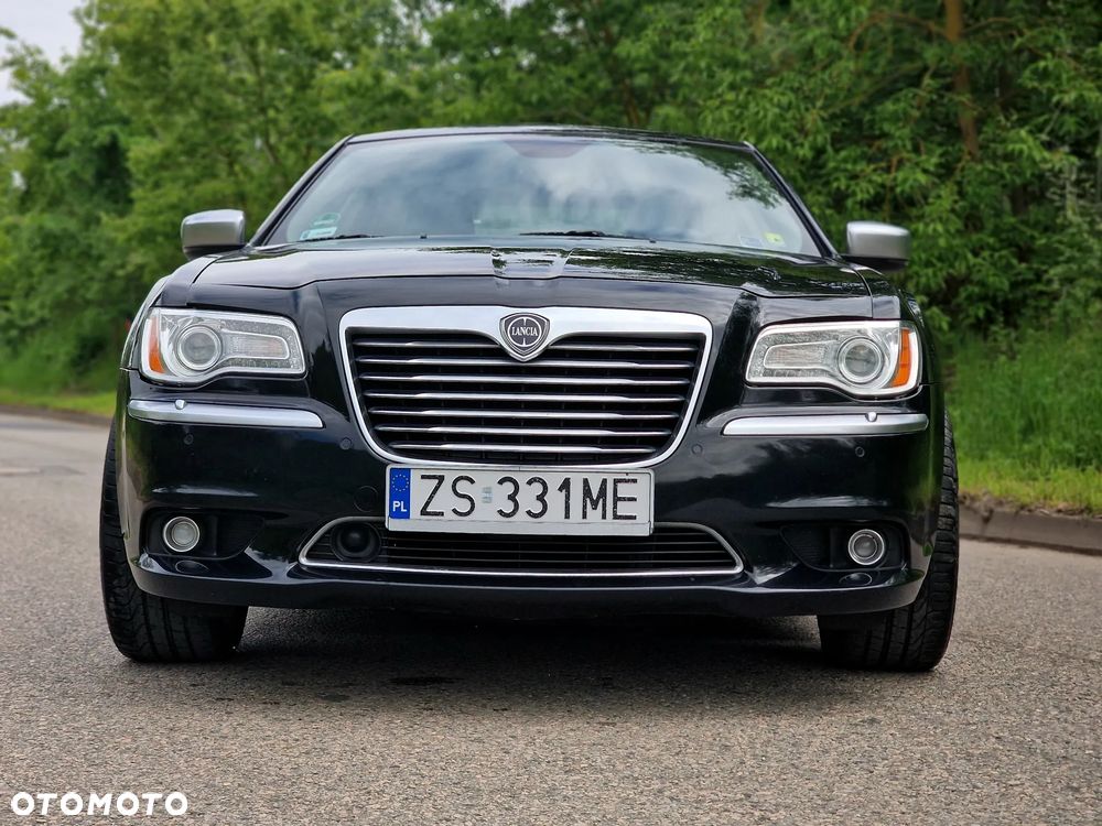 Lancia Thema 3.6 Executive - 10